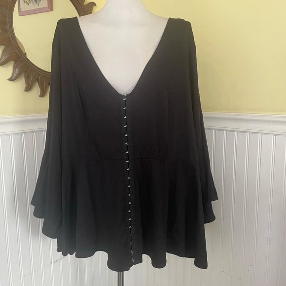 torrid Tops - Torrid NWT size 6XL black long sleeve bell sleeve with hook details goth
